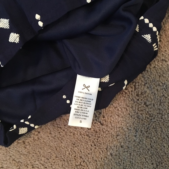 ⭐️SOLD⭐️ Navy Romper with tassle belt - Picture 3 of 3